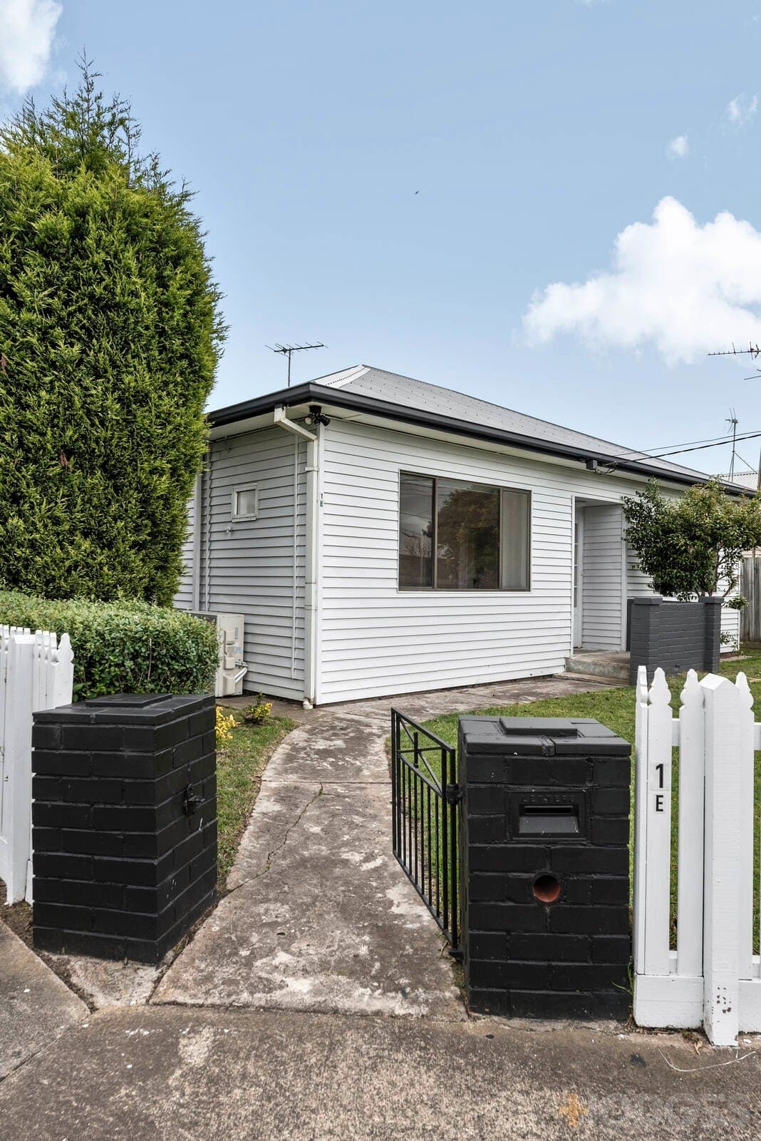 1E Giddings Street, North Geelong, VIC, 3215, North Geelong - Thumbnail 2