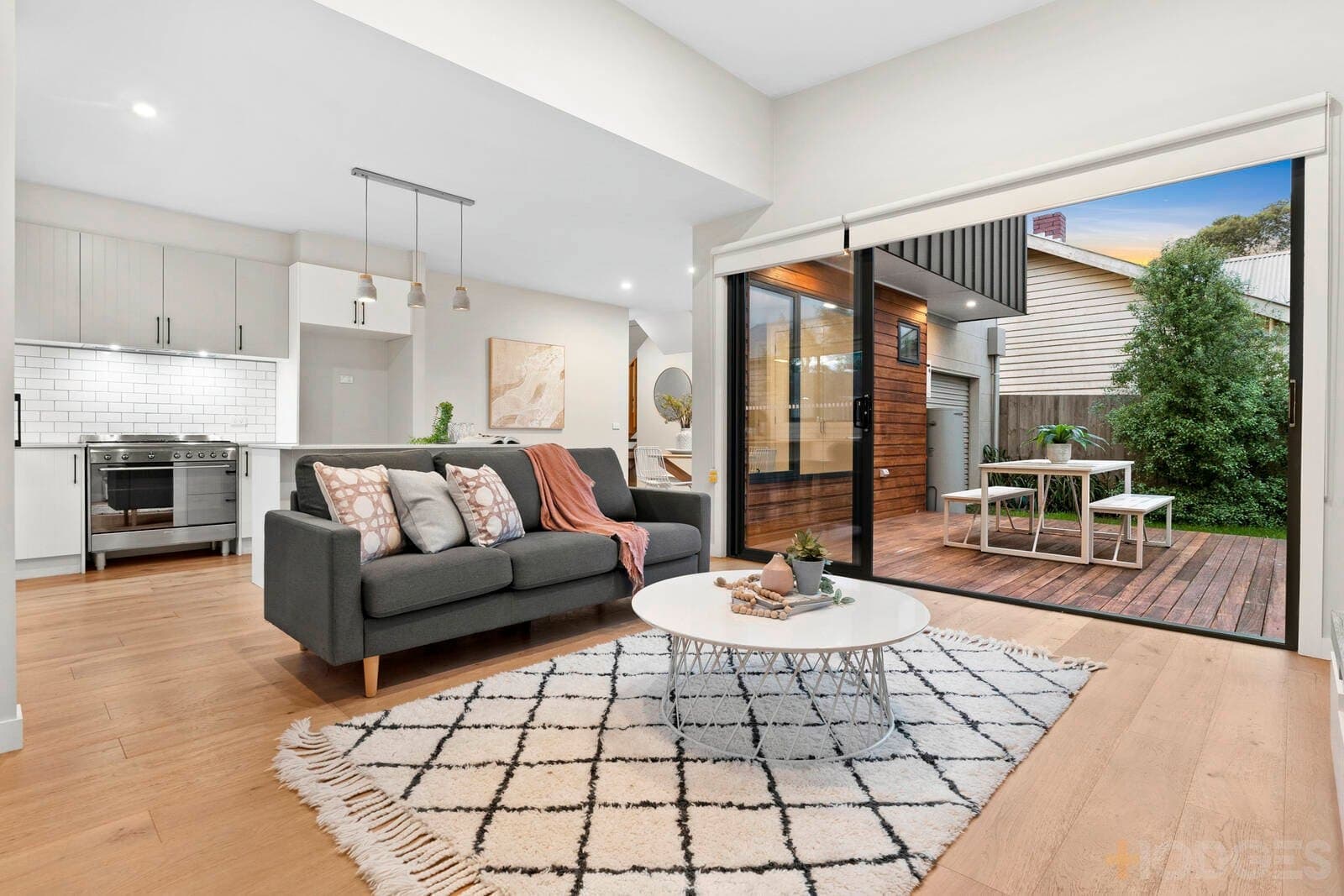 1 / 12 Minerva Road, Manifold Heights, VIC, 3218, Manifold Heights - Thumbnail 4