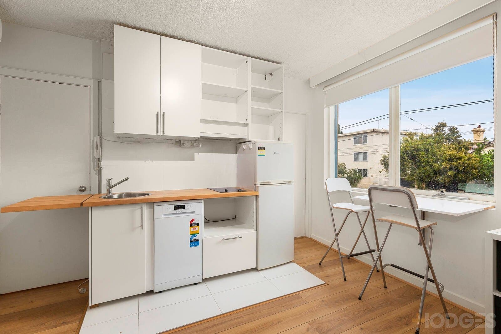 2 / 50 Carlisle Street, St Kilda, VIC, 3182, St Kilda - Thumbnail 4