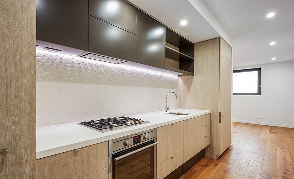 402 / 16 Anderson Street, WEST MELBOURNE, VIC, 3003, West Melbourne - Thumbnail 2