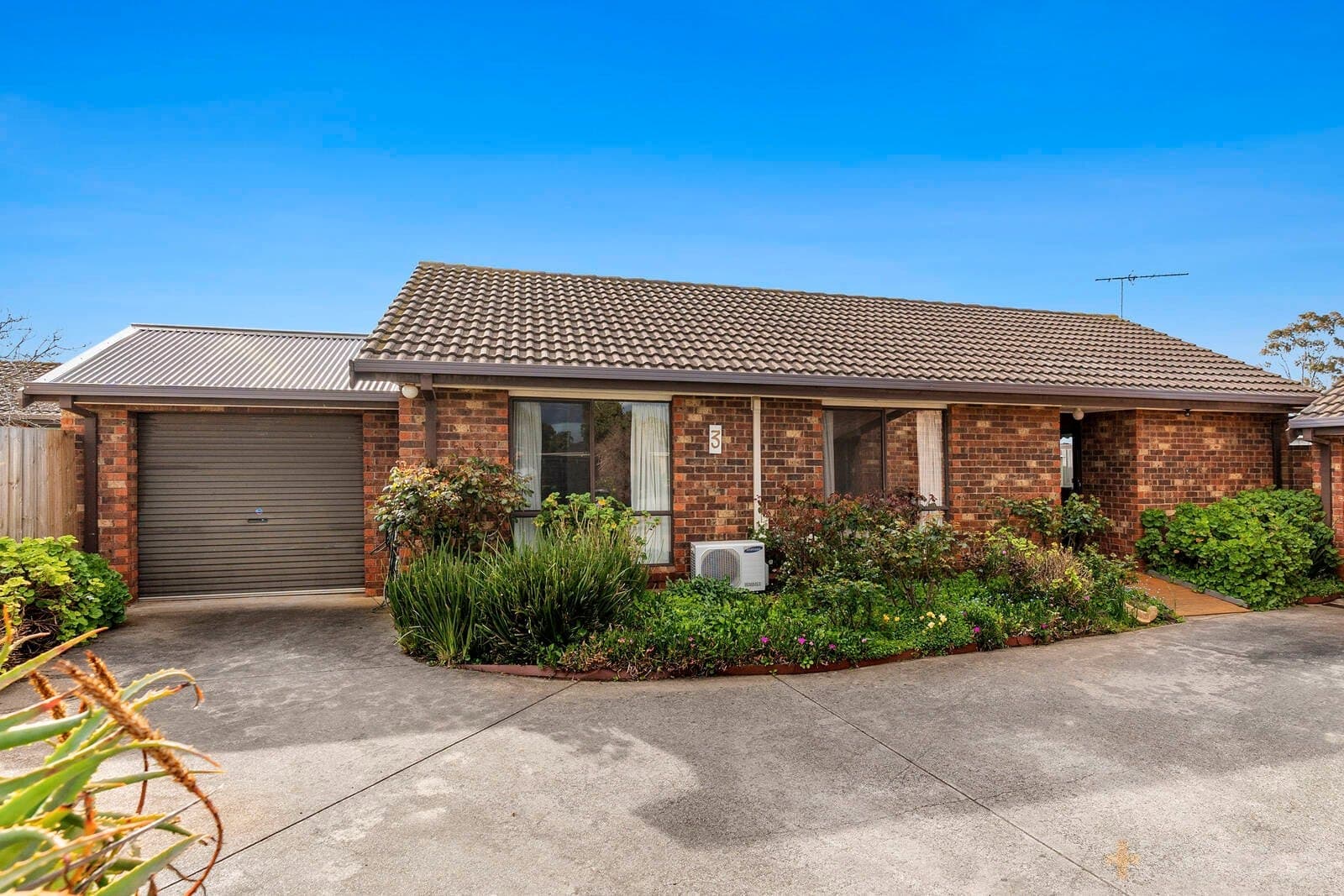 3 / 11 Henderson Drive, Lara, VIC, 3212, Lara - Image 1