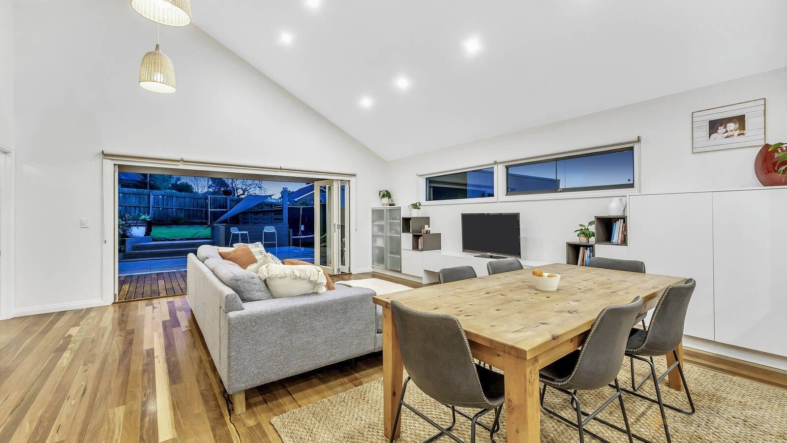 38 Rosewarne Avenue, Cheltenham, VIC, 3192, Cheltenham - Thumbnail 6