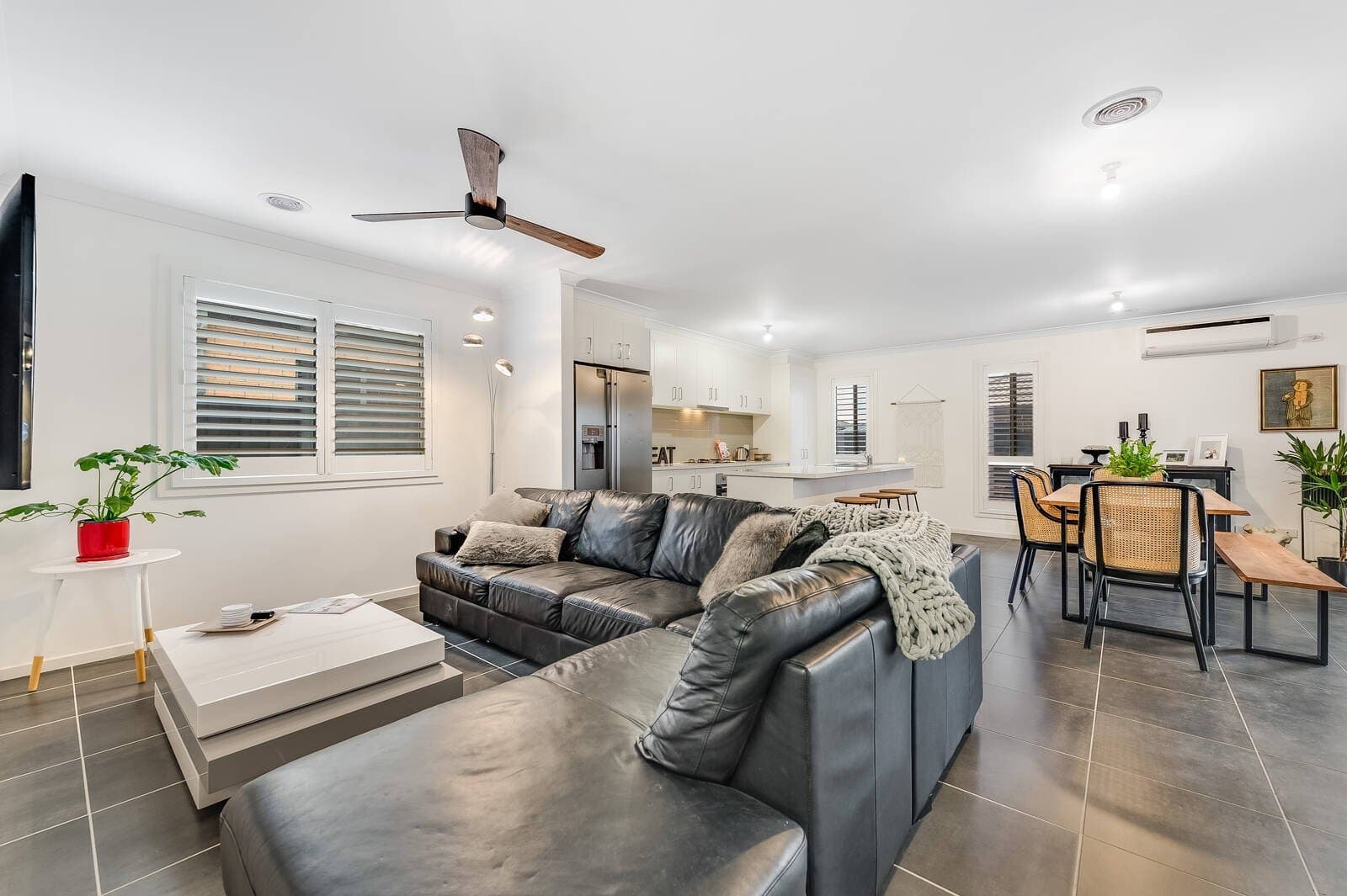41 Chapman Drive, Wyndham Vale, VIC, 3024, Wyndham Vale - Thumbnail 2