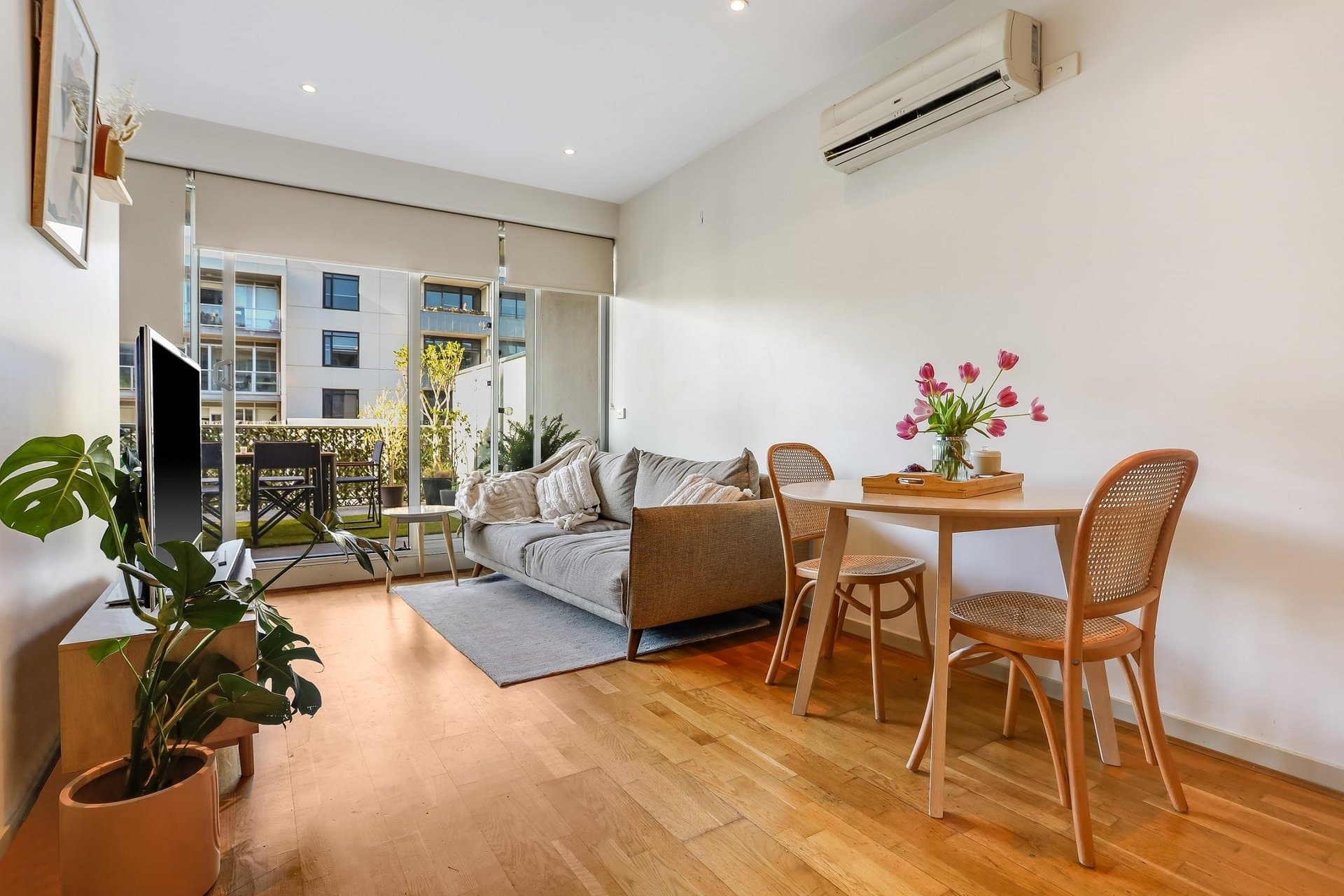 302 / 99 Nott Street, PORT MELBOURNE, VIC, 3207, Port Melbourne - Thumbnail 2