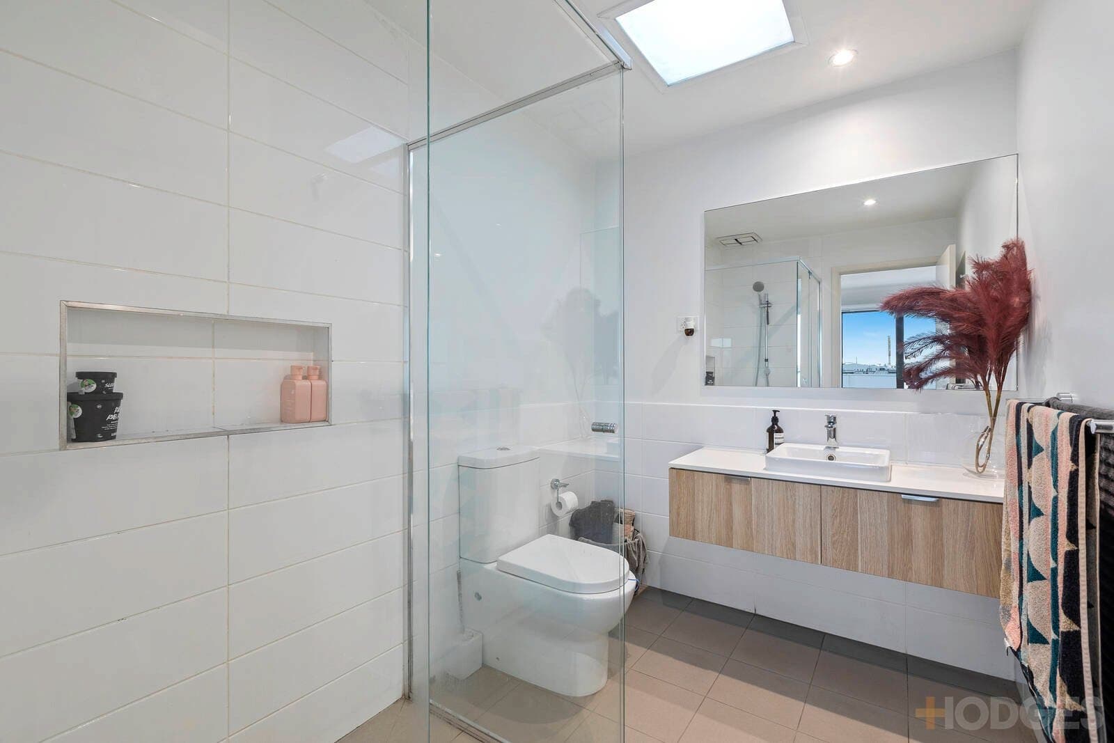 43 Charlton Avenue, Cheltenham, VIC, 3192, Cheltenham - Thumbnail 8