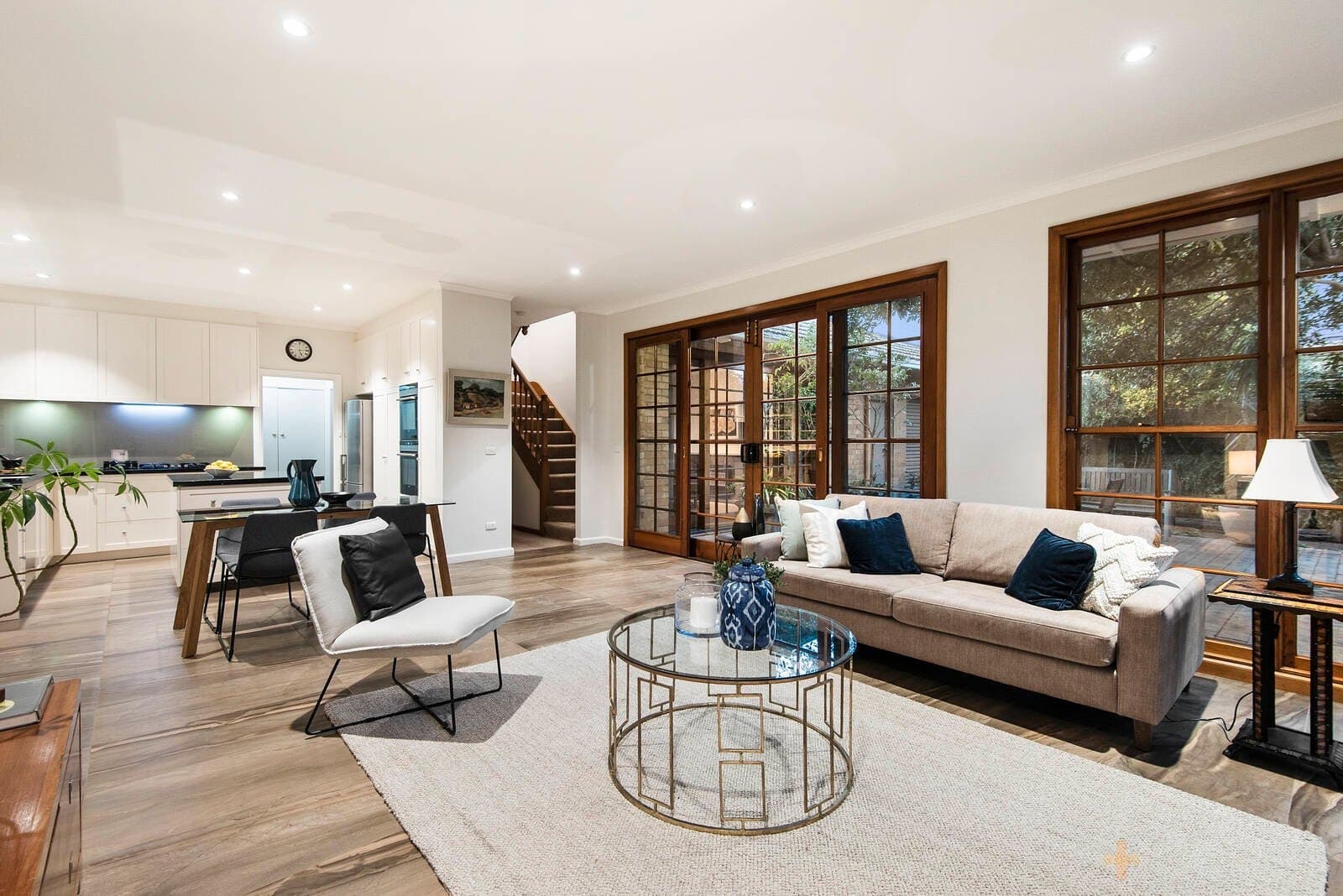 16 Cheltenham Road, Black Rock, VIC, 3193, Black Rock - Thumbnail 2