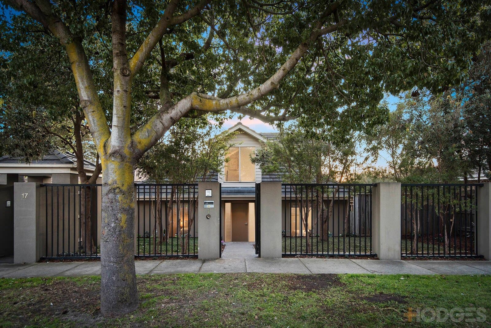 1 / 17 Tulip Grove, Cheltenham, VIC, 3192, Cheltenham - Image 1