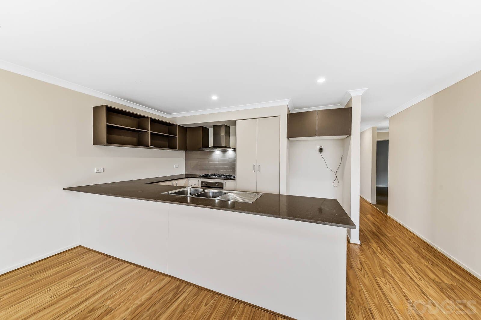 5 Sundew Avenue, Cranbourne East, VIC, 3977, Cranbourne East - Thumbnail 5