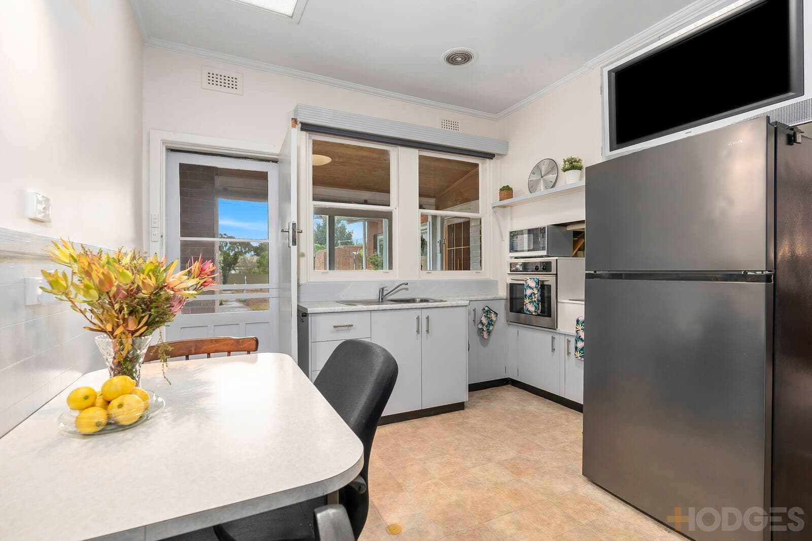 144 Church Street Hamlyn Heights, Hamlyn Heights - Thumbnail 5