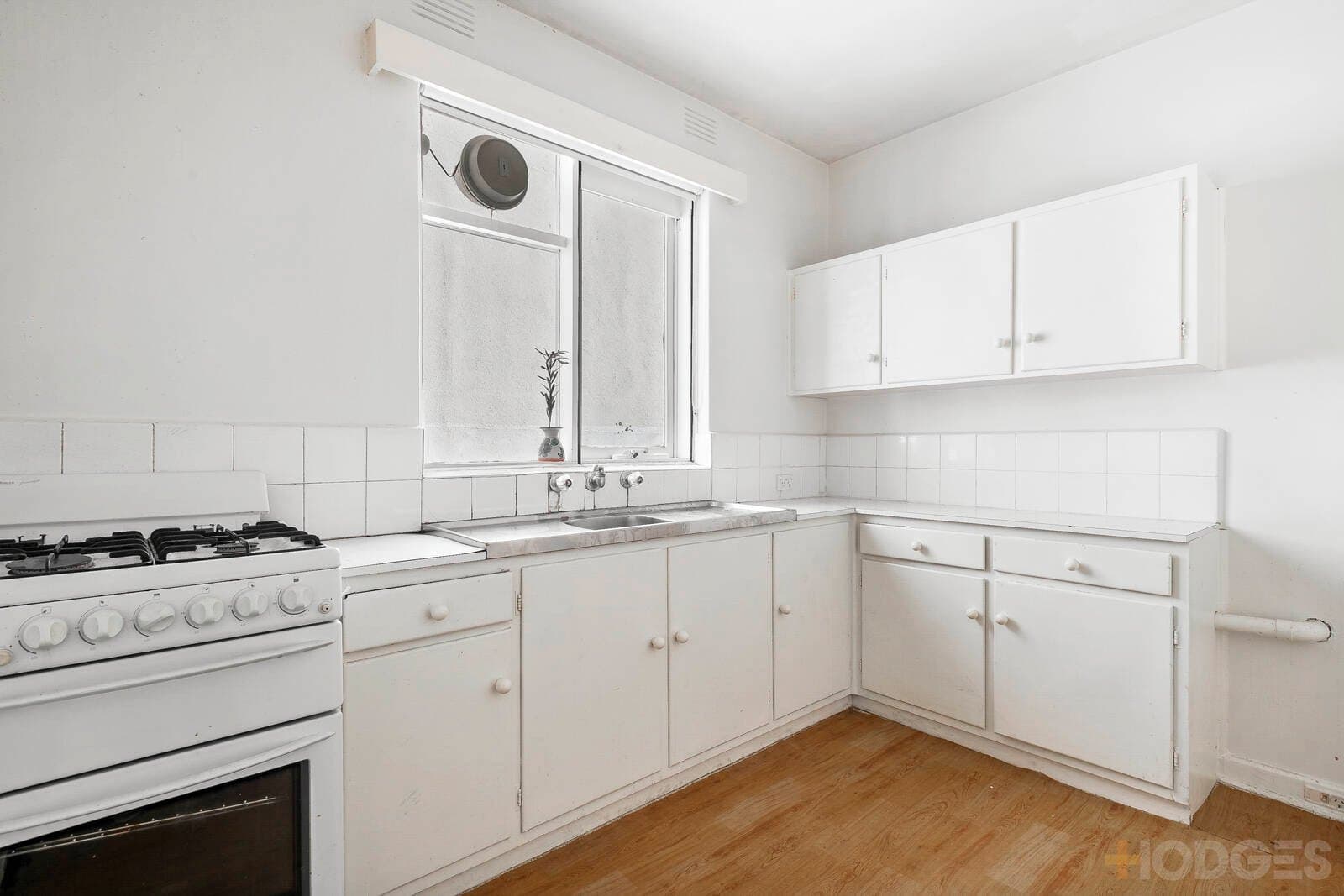 1 / 122 Glen Huntly Road, Elwood, VIC, 3184, Elwood - Thumbnail 3