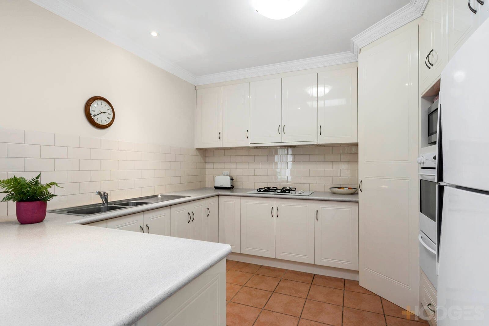 1 / 16 Homewood Lane, Highton, VIC, 3216, Highton - Thumbnail 3
