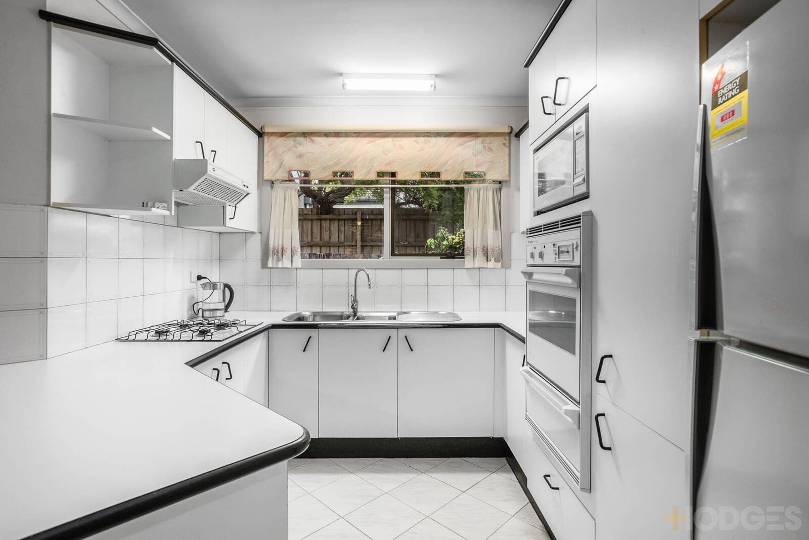 1 / 8 Holloway Road, Sandringham, VIC, 3191, Sandringham - Thumbnail 4