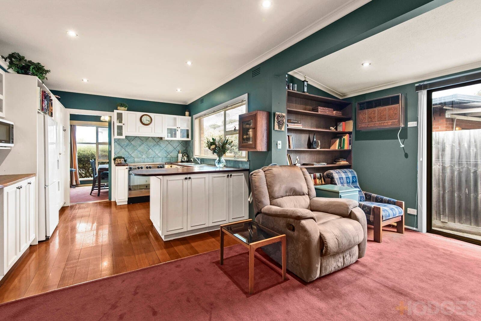 3 Reeve Court, Cheltenham, VIC, 3192, Cheltenham - Thumbnail 2