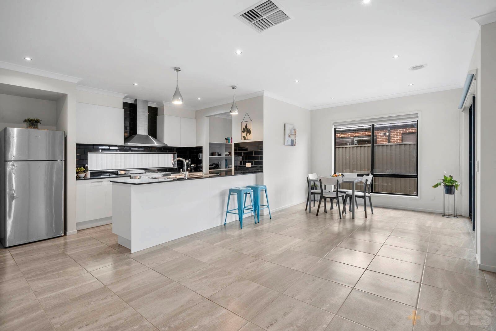 48 Pelican Way, Lara, VIC, 3212, Lara - Thumbnail 2