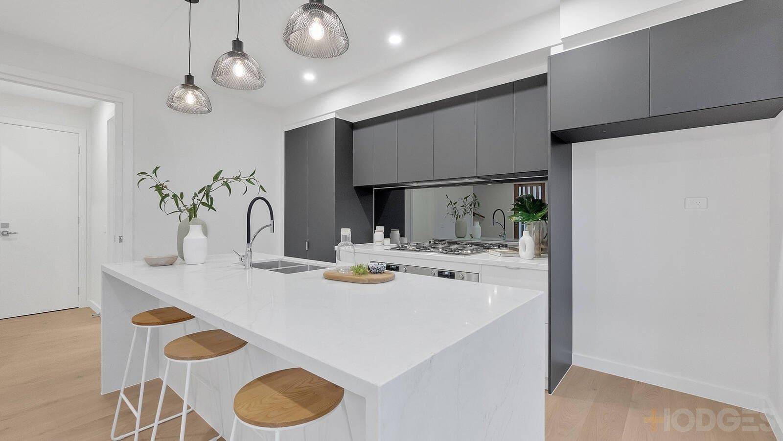 2 / 61 Follett Road, Cheltenham, VIC, 3192, Cheltenham - Thumbnail 4