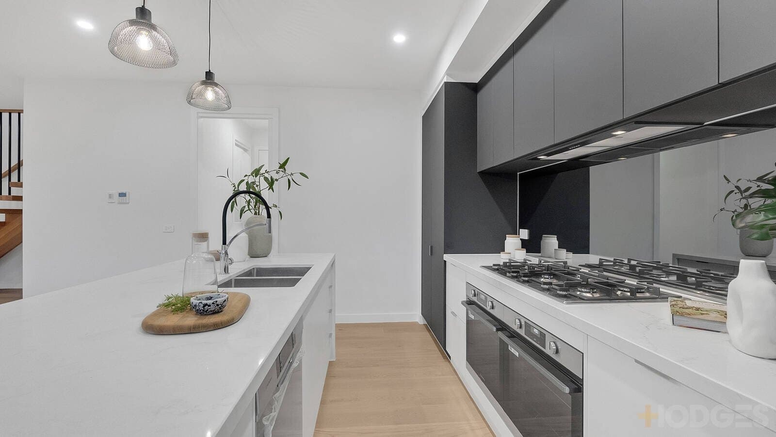 2 / 61 Follett Road, Cheltenham, VIC, 3192, Cheltenham - Thumbnail 5