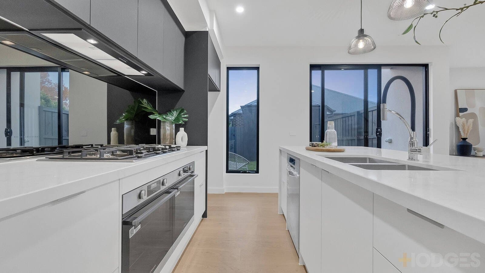 2 / 61 Follett Road, Cheltenham, VIC, 3192, Cheltenham - Thumbnail 8