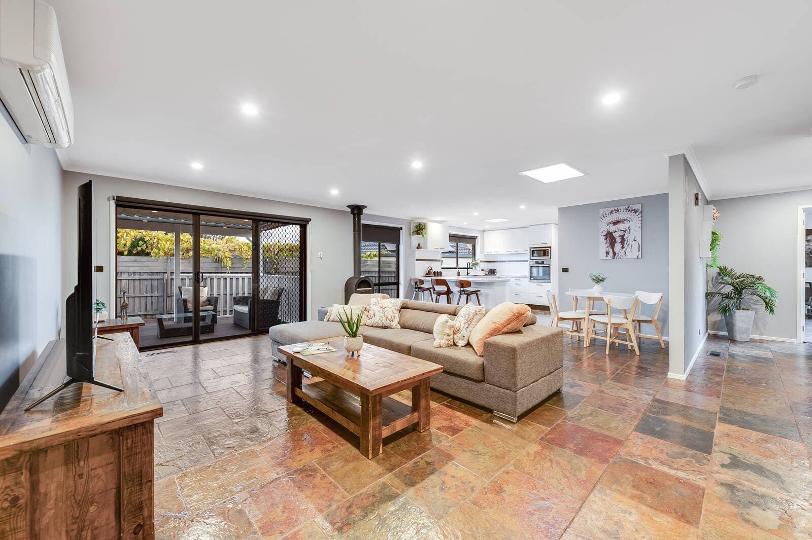 8 Sonia Court, Werribee, VIC, 3030, Werribee - Thumbnail 3
