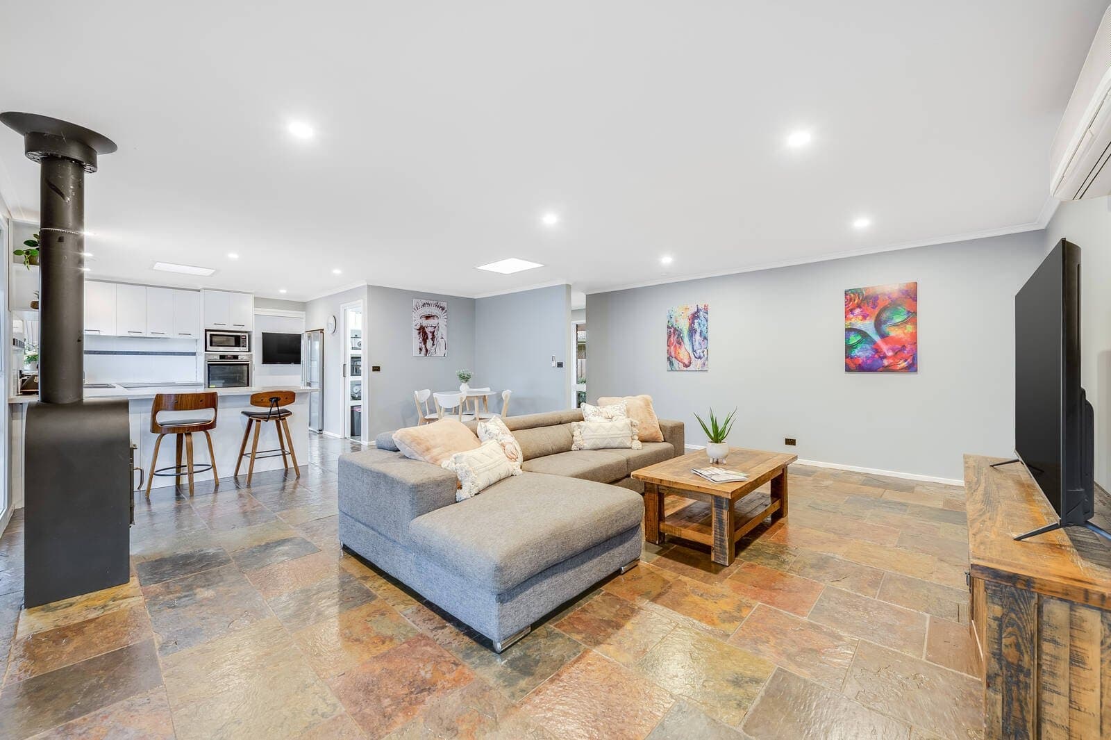8 Sonia Court, Werribee, VIC, 3030, Werribee - Thumbnail 4