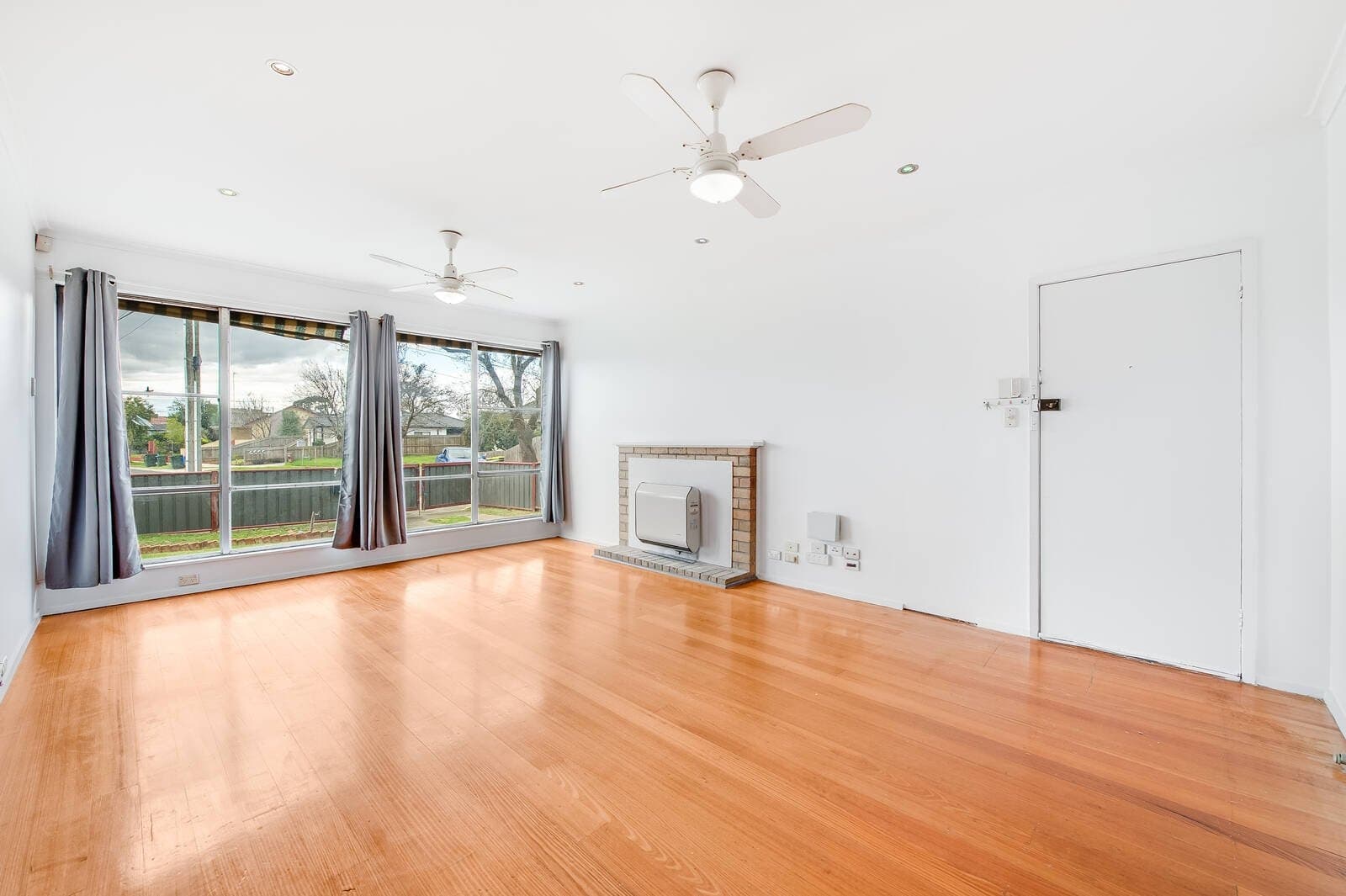 10 Gavan Court, Werribee, VIC, 3030, Werribee - Thumbnail 2