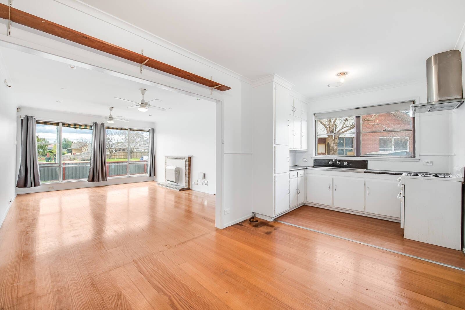 10 Gavan Court, Werribee, VIC, 3030, Werribee - Thumbnail 3