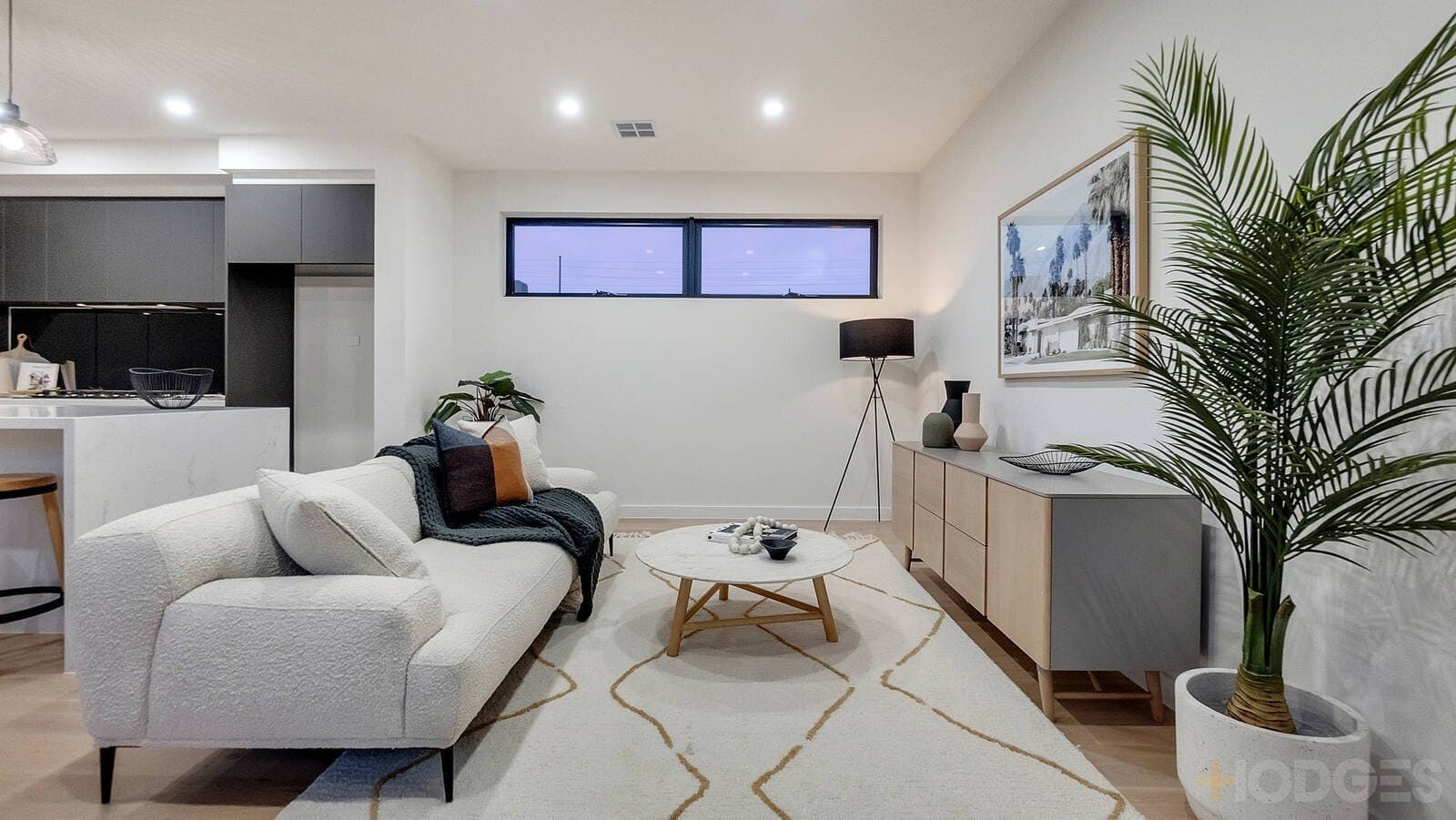 1 / 61 Follett Road, Cheltenham, VIC, 3192, Cheltenham - Thumbnail 2