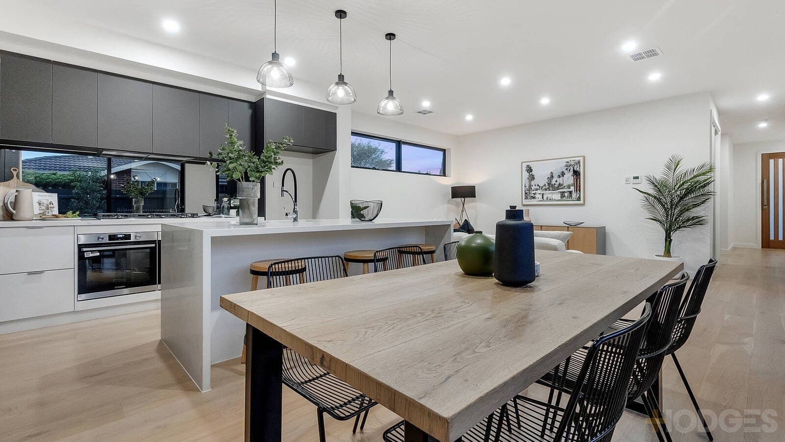1 / 61 Follett Road, Cheltenham, VIC, 3192, Cheltenham - Thumbnail 4