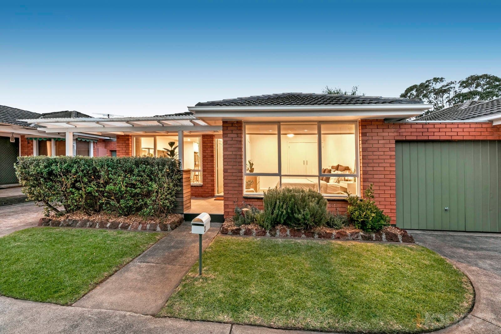 3 / 242 Balcombe Road, Mentone, VIC, 3194, Mentone - Thumbnail 2