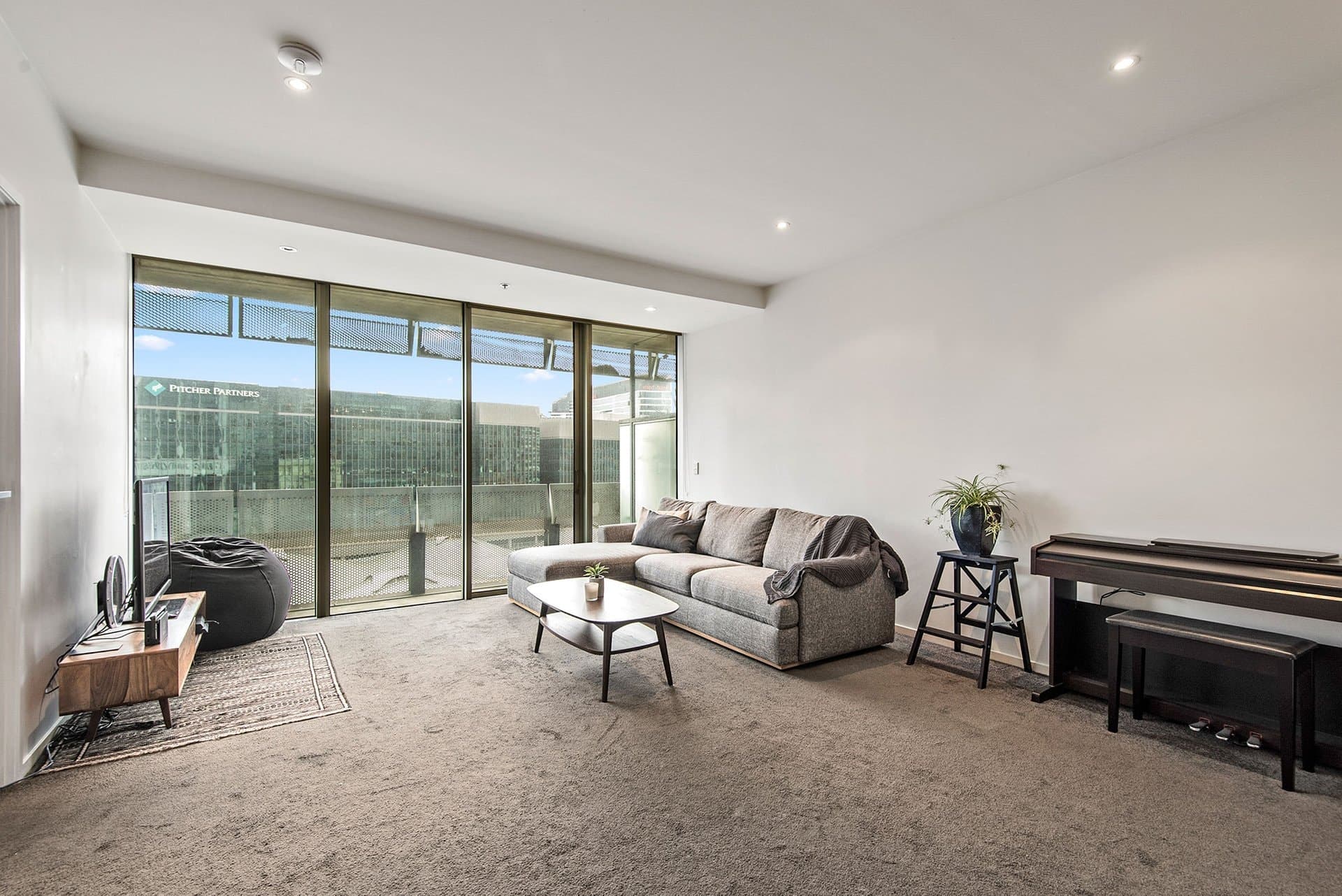1304 / 620 Collins Street, MELBOURNE, VIC, 3000, Melbourne - Thumbnail 2