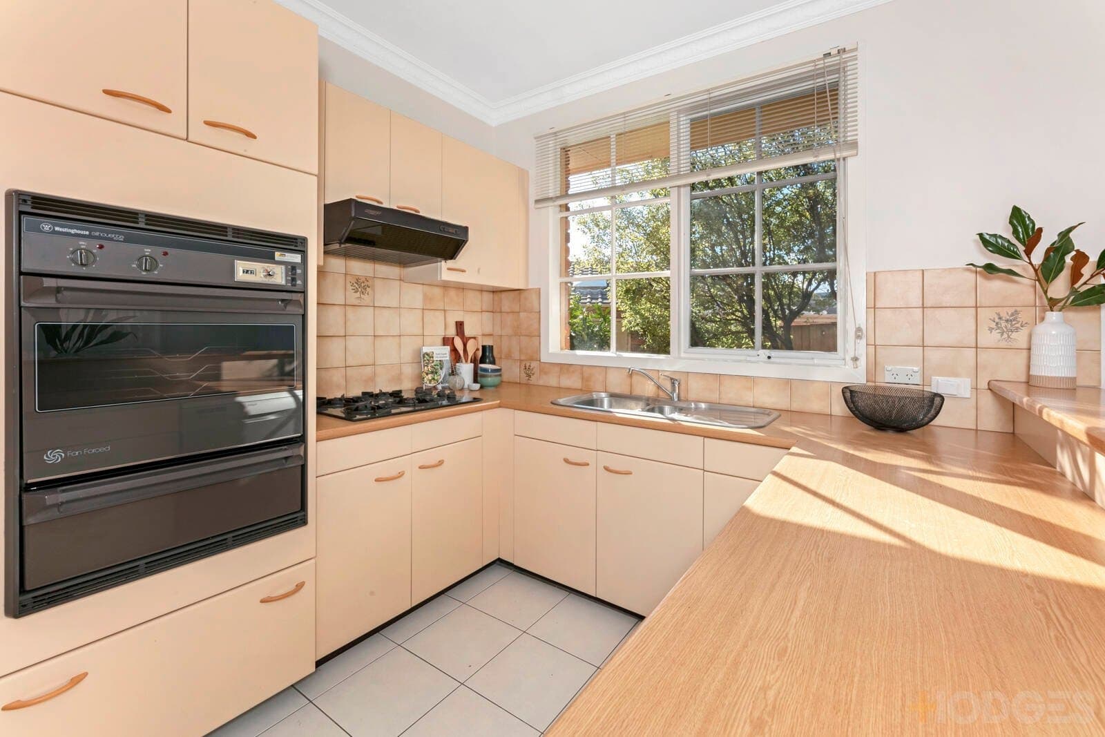 3 / 2 Sandringham Road, Sandringham, VIC, 3191, Sandringham - Thumbnail 4