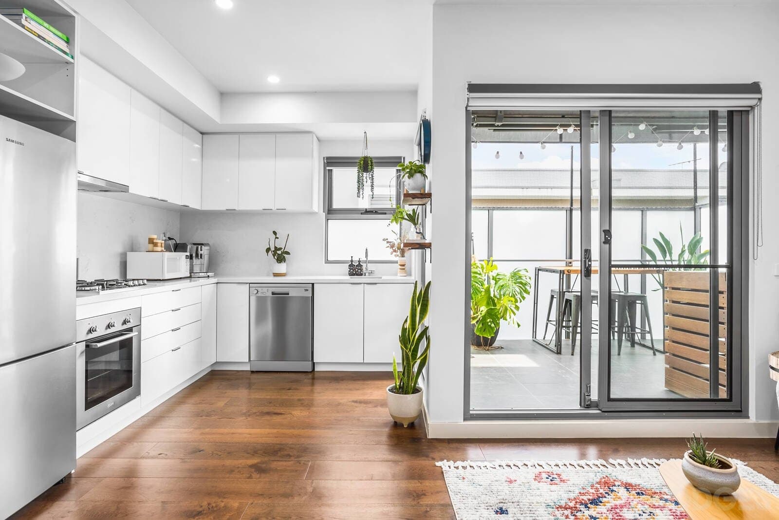 11 / 3-5 Alvena Street, Mentone, VIC, 3194, Mentone - Thumbnail 2