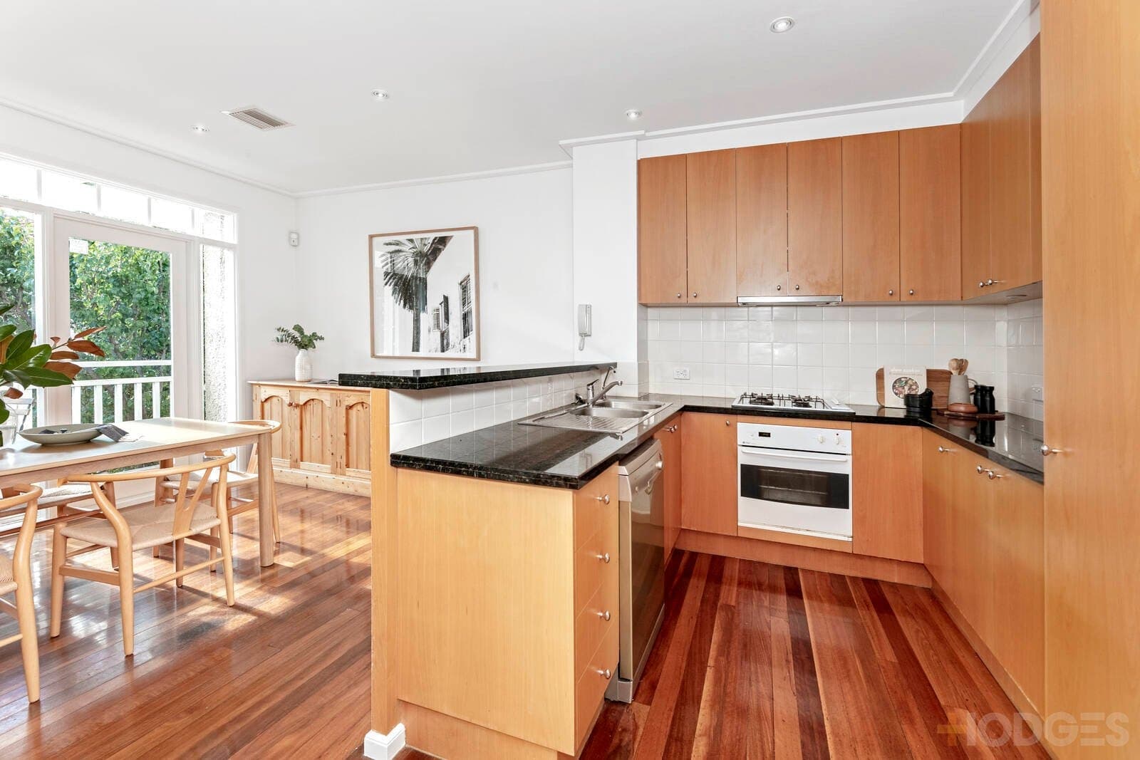 98 Esplanade West, Port Melbourne, VIC, 3207, Port Melbourne - Thumbnail 5