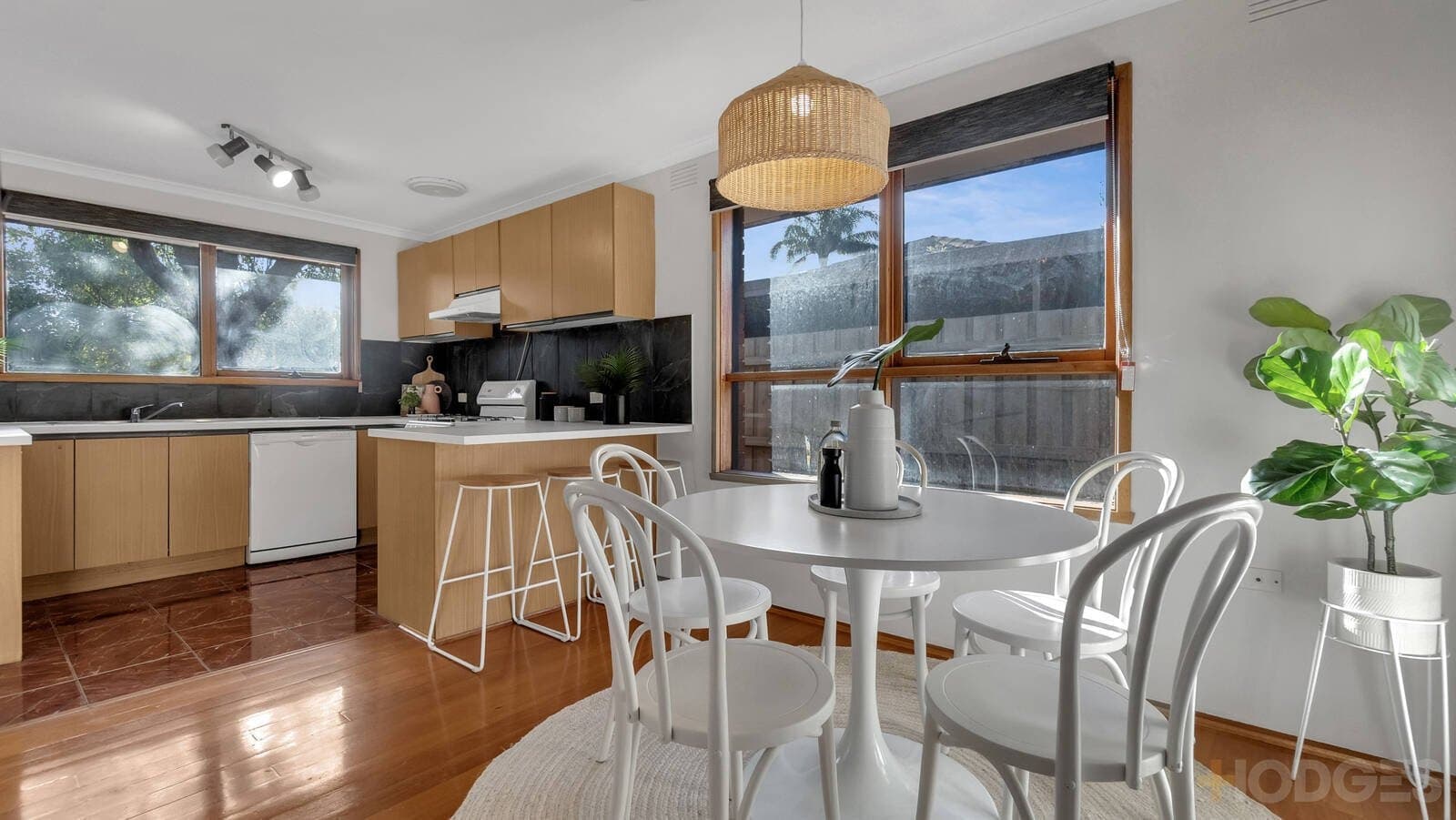 11 Bundora Parade, Mentone, VIC, 3194, Mentone - Thumbnail 4