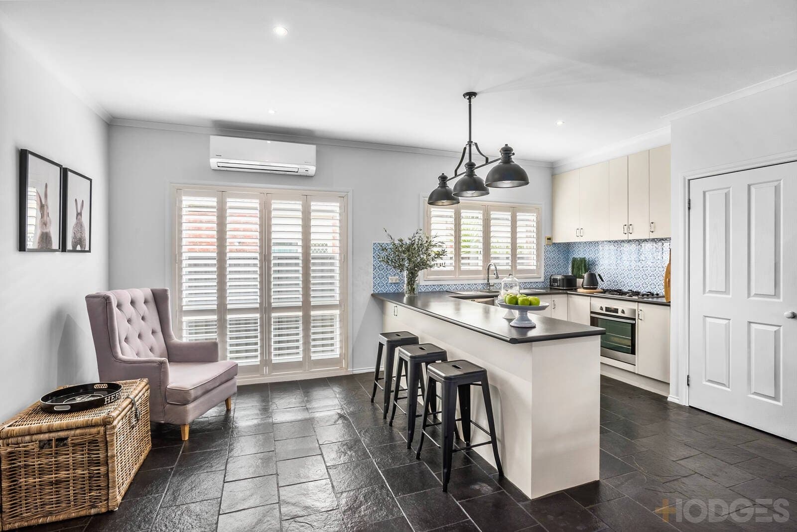 43 Scotsdale Drive, Cranbourne East, VIC, 3977, Cranbourne East - Thumbnail 4