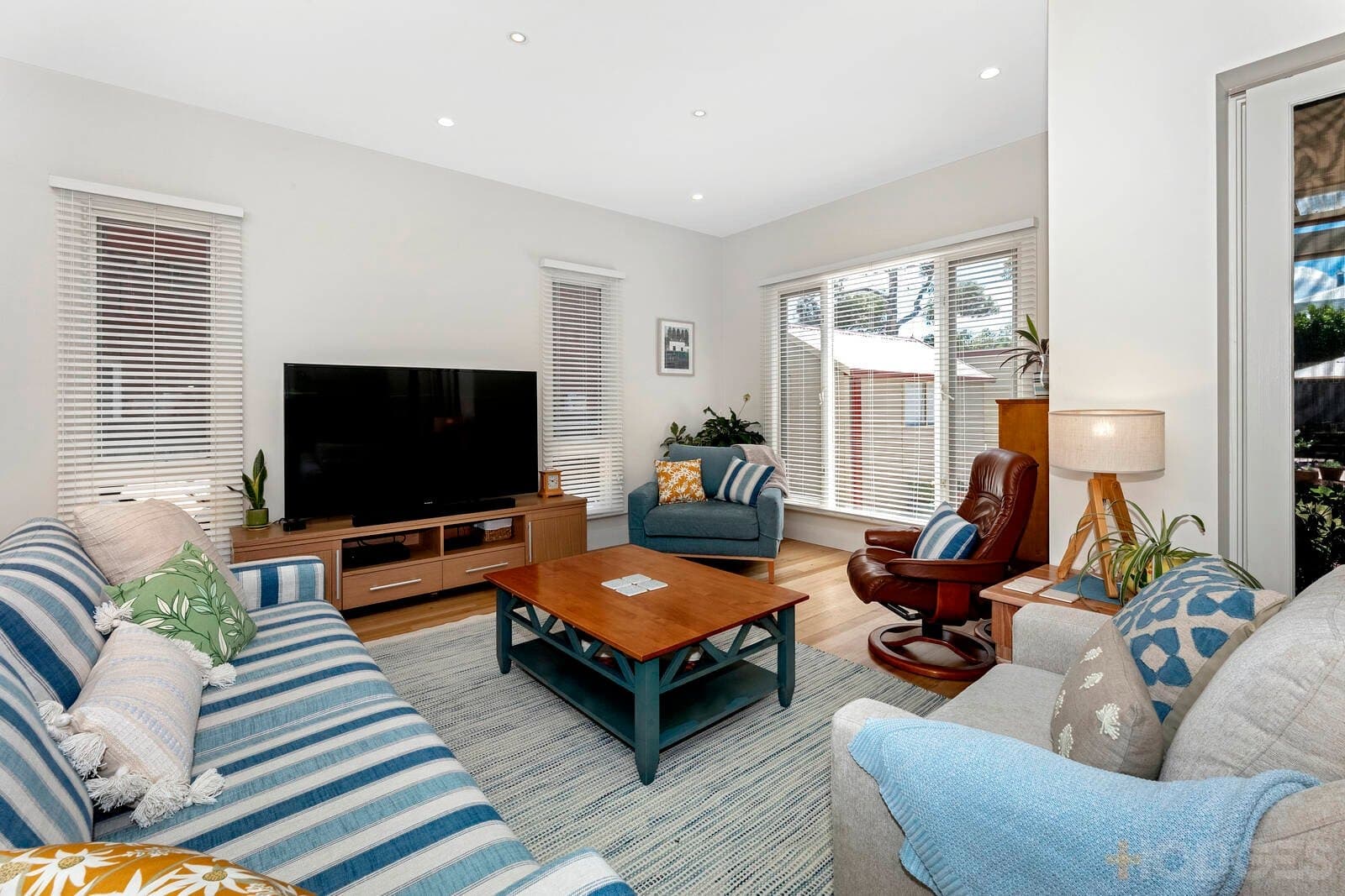 27 Ellindale Avenue, Mckinnon, VIC, 3204, McKinnon - Thumbnail 3
