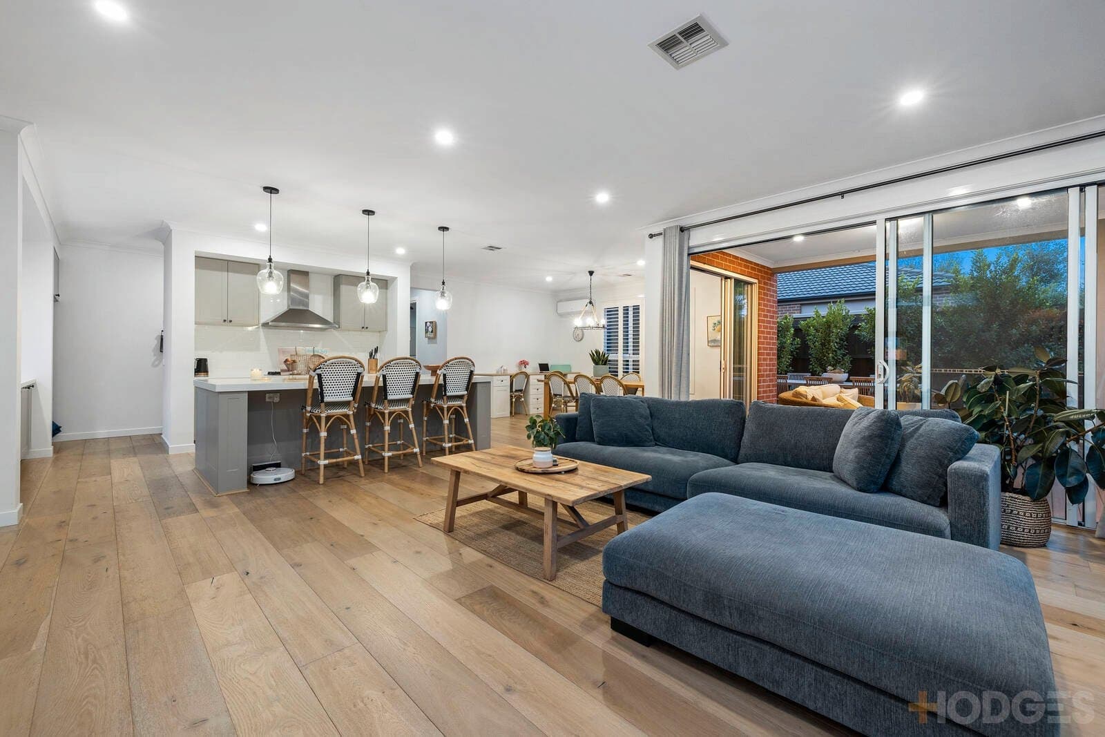 12 Tulip Street, Black Rock, VIC, 3193, Black Rock - Thumbnail 4