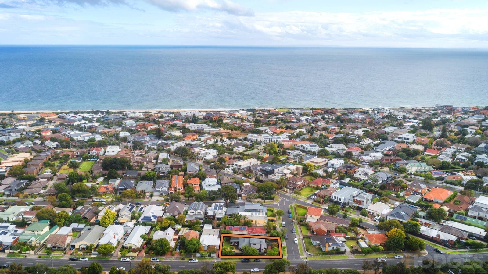 8 Dalmor Street, Parkdale, VIC, 3195, Parkdale - Thumbnail 2