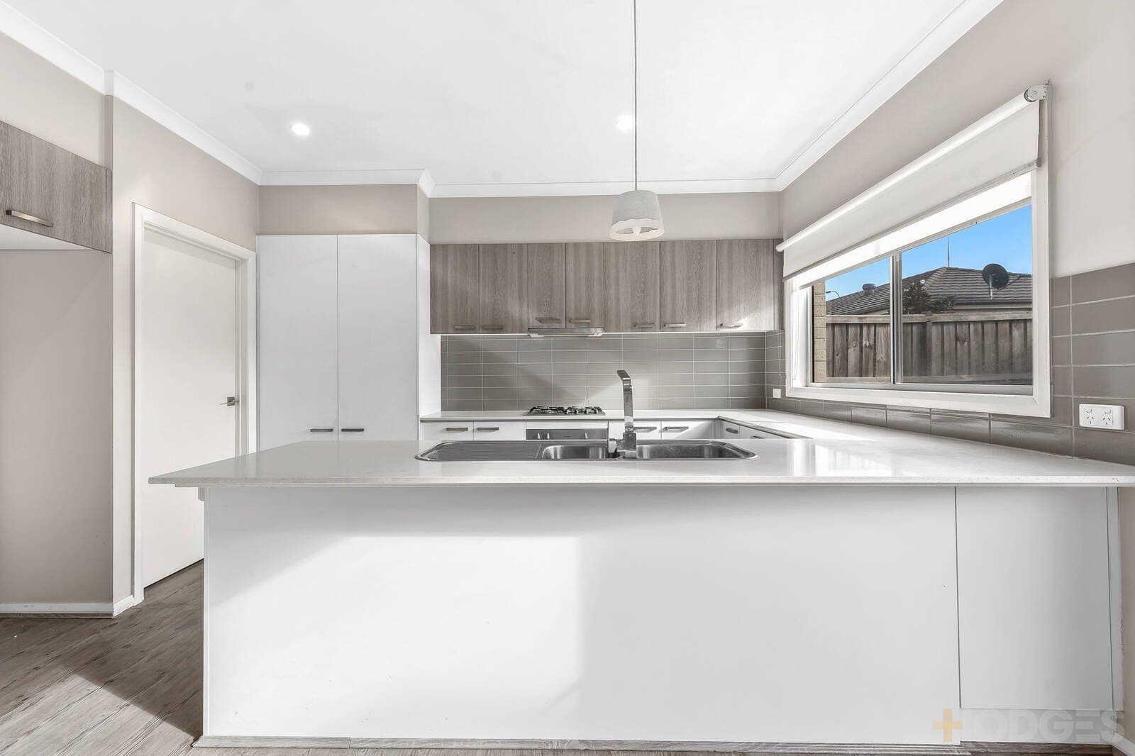 1 Leak Avenue, Cranbourne East, VIC, 3977, Cranbourne East - Thumbnail 2