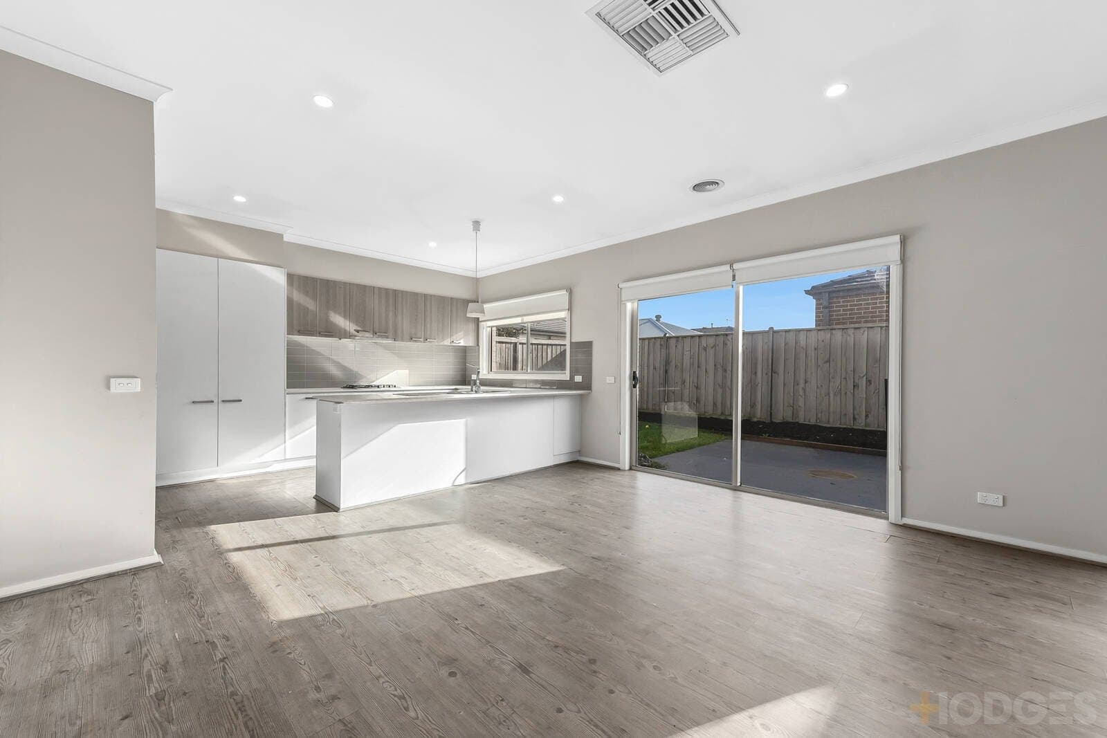 1 Leak Avenue, Cranbourne East, VIC, 3977, Cranbourne East - Thumbnail 6