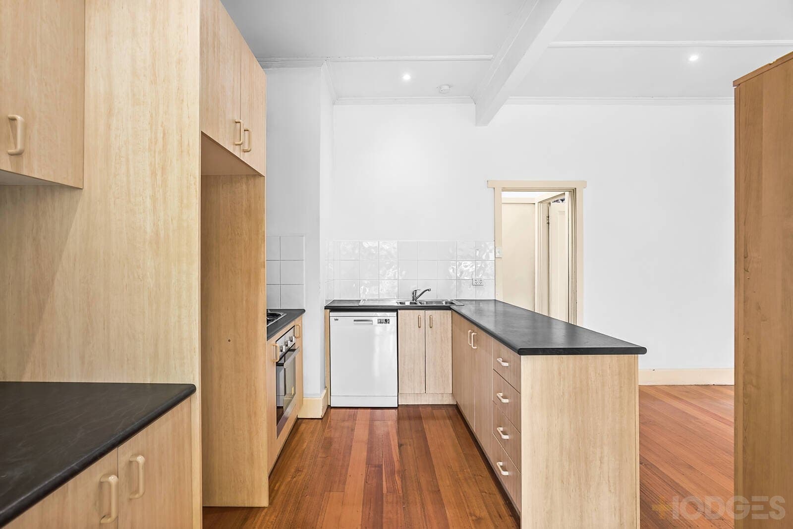 71 Como Parade East, Parkdale, VIC, 3195, Parkdale - Thumbnail 3
