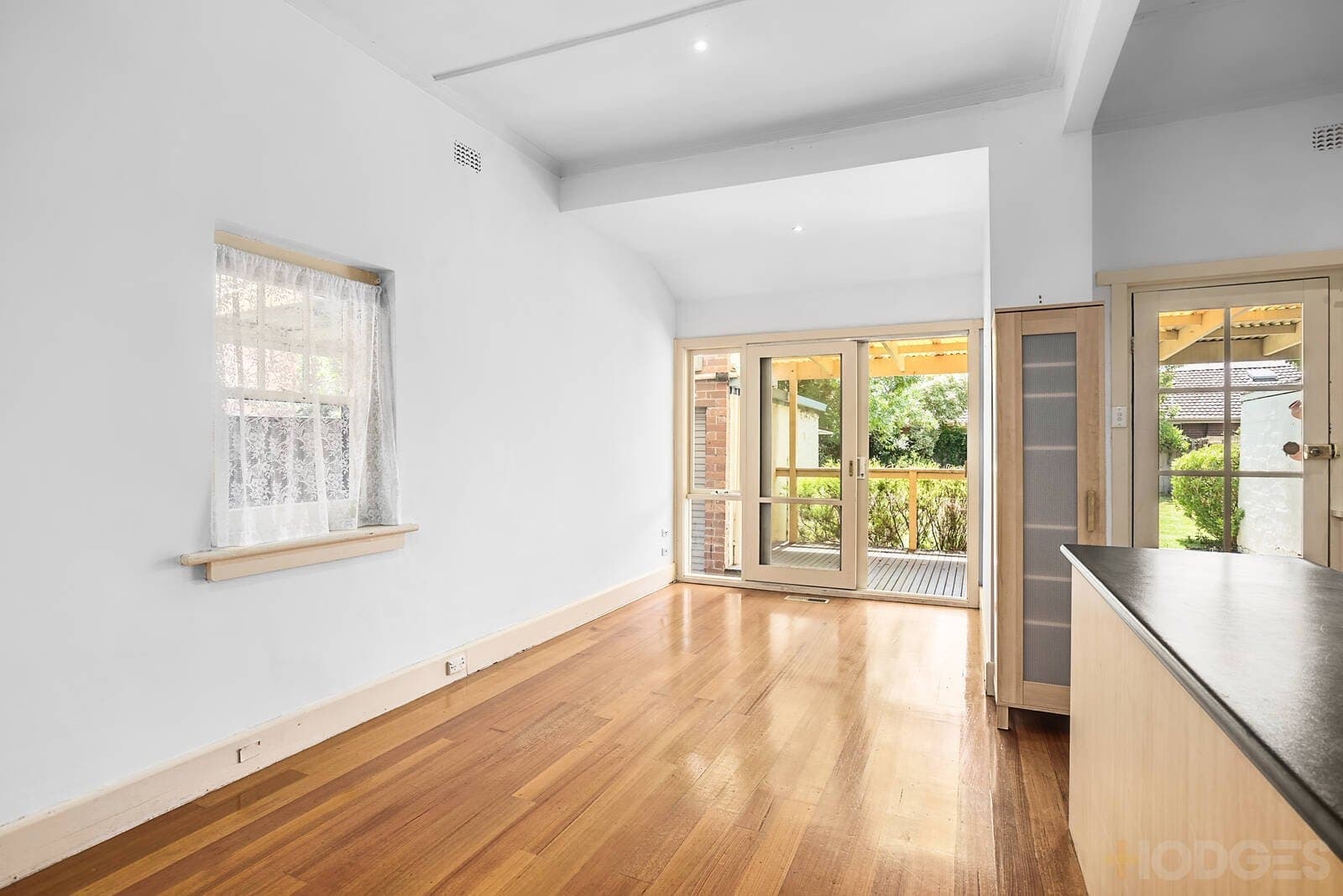 71 Como Parade East, Parkdale, VIC, 3195, Parkdale - Thumbnail 4