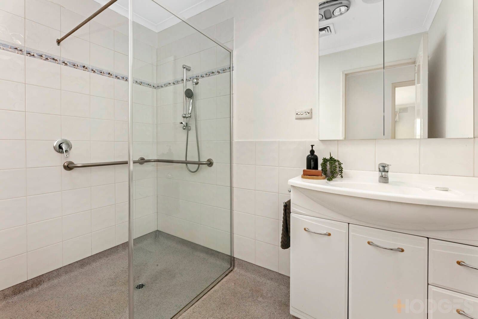 1 / 77 Orlando Street, Hampton, VIC, 3188, Hampton - Thumbnail 8