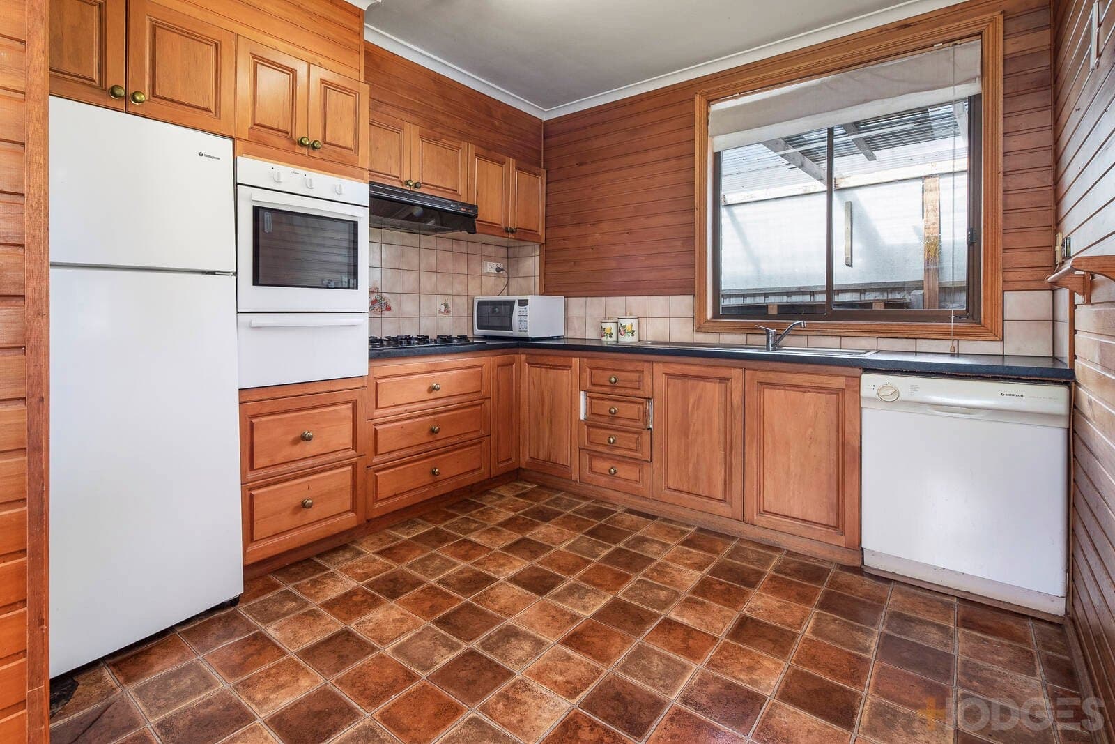 26 Luxmoore Street, Cheltenham, VIC, 3192, Cheltenham - Thumbnail 3