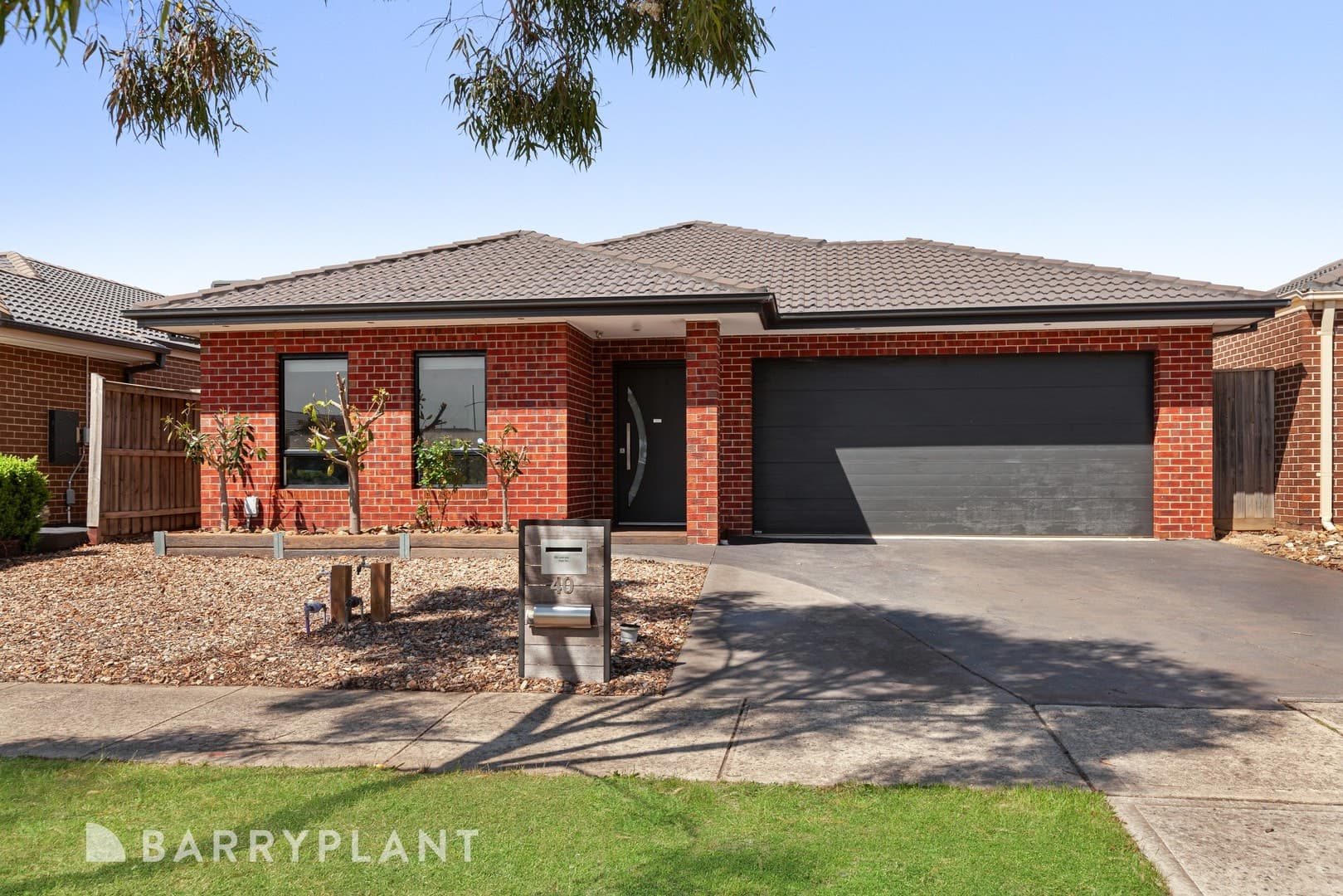 40 Buckland Hill Drive, Wallan, VIC 3756, Wallan - Thumbnail 2