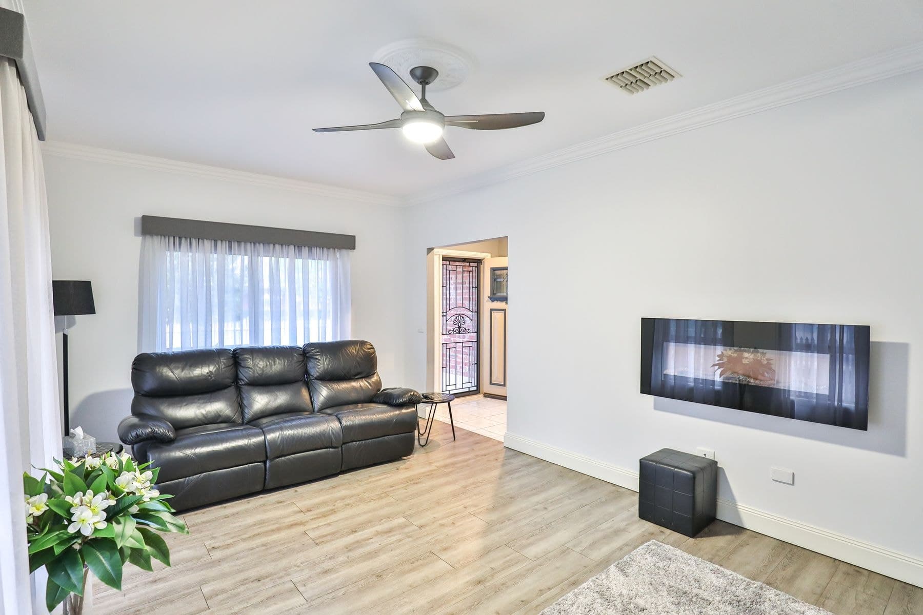 27 Petrucci Way, Mildura - Thumbnail 3