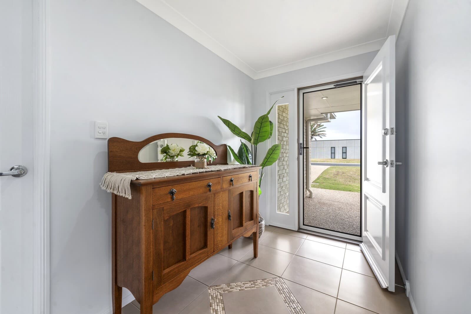 6 Wedgetail Drive Highfields QLD 4352, Highfields - Thumbnail 5