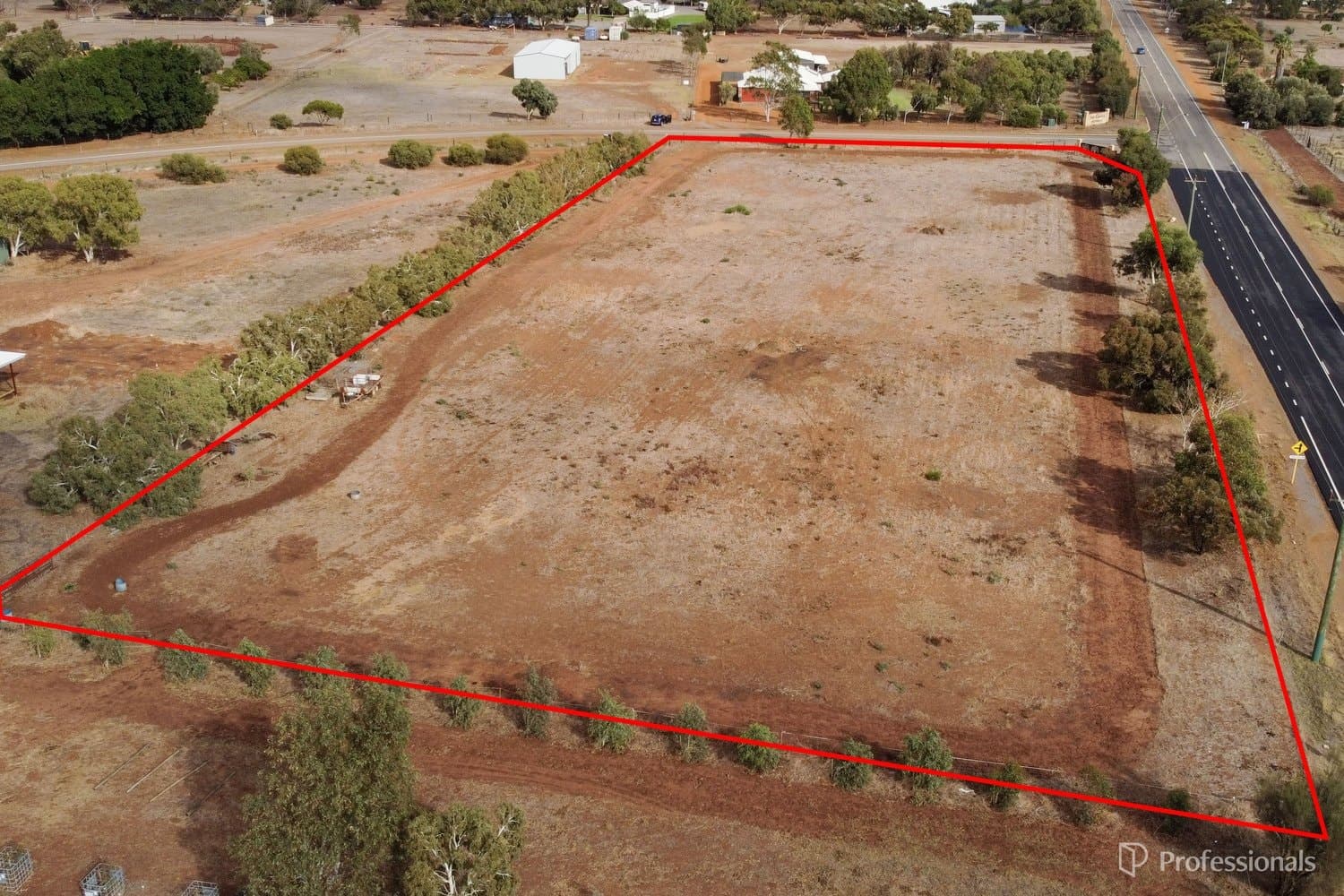 258 Eastlyn Drive, Deepdale WA 6532, Deepdale - Image 1