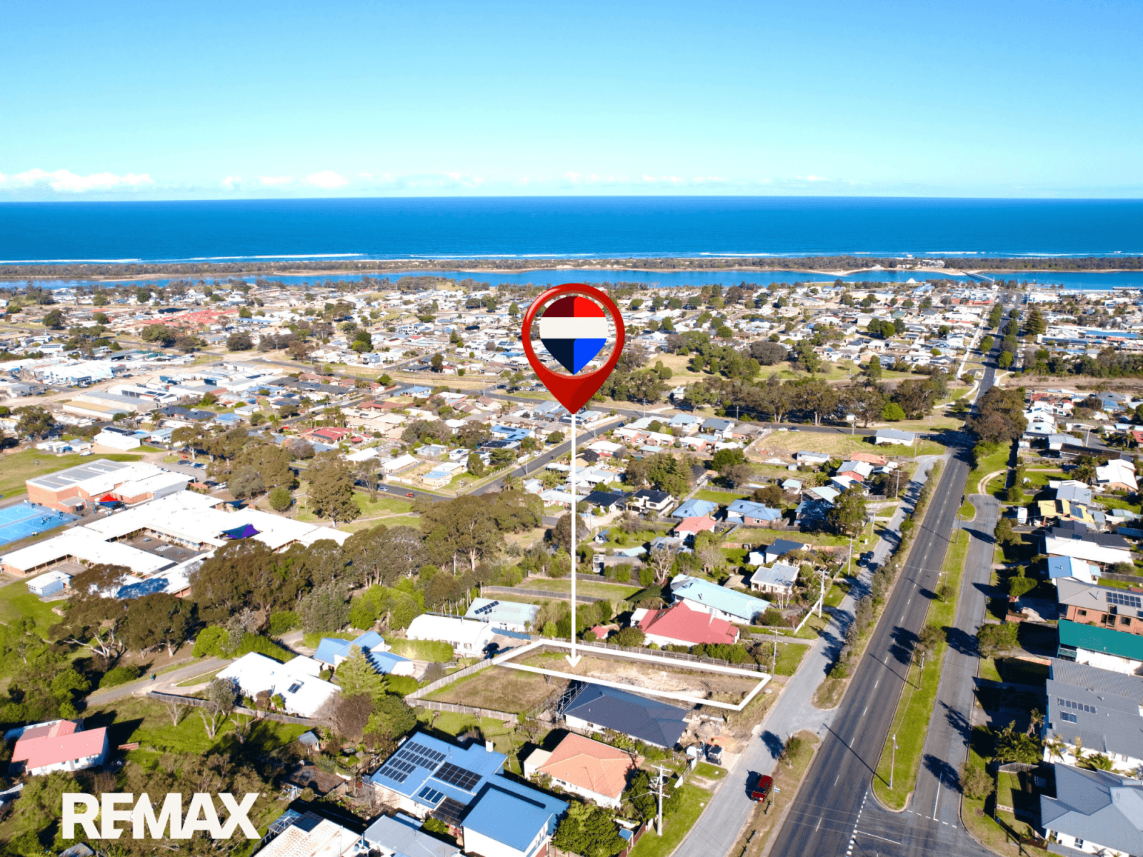 120 Myer Street Lakes Entrance VIC 3909, Lakes Entrance - Image 1