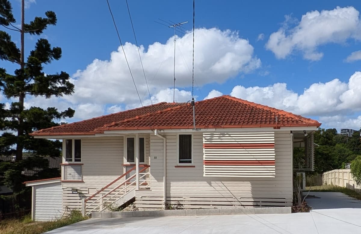 17 Calonne Street Upper Mount Gravatt QLD 4122, Upper Mount Gravatt - Image 1