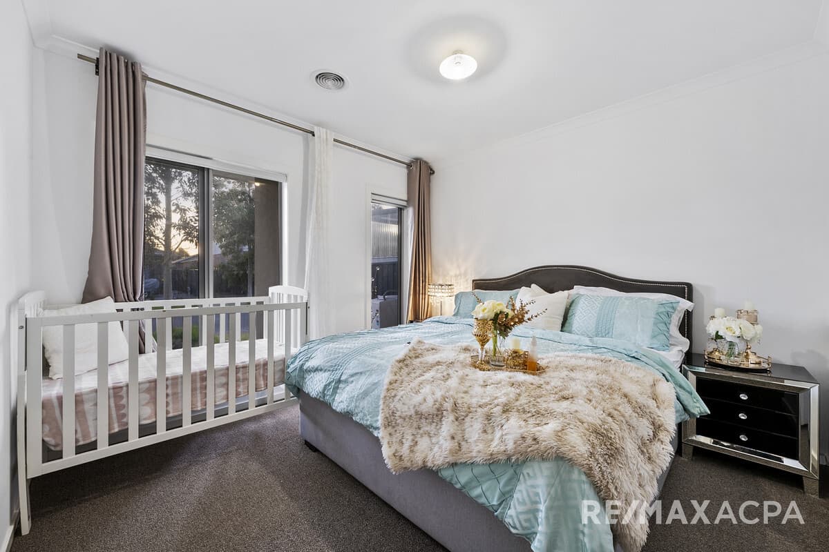 24 Emblem Street Tarneit VIC 3029, Tarneit - Thumbnail 5